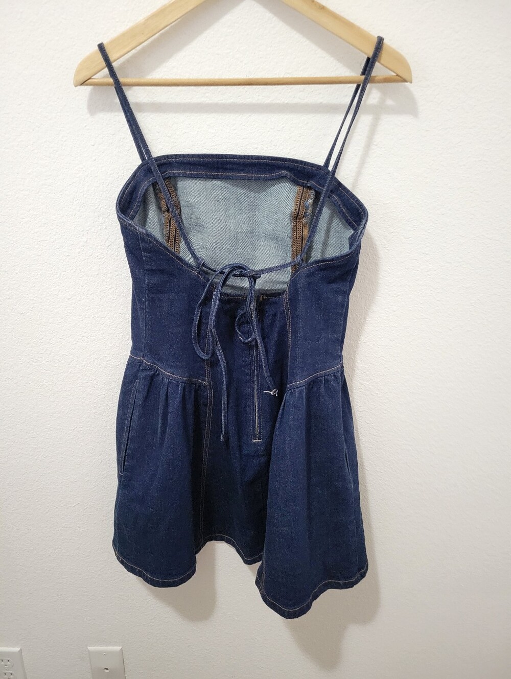 Abercrombie And Fitch Drop Waist Denim Mini Dress Size Medium - Picture 5 of 5